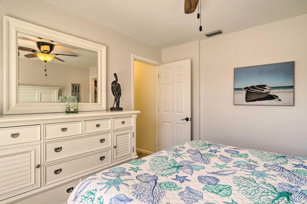 Pet-Friendly Fort Myers Home With Patio And Grill! فورت مايرز الشمالية المظهر الخارجي الصورة